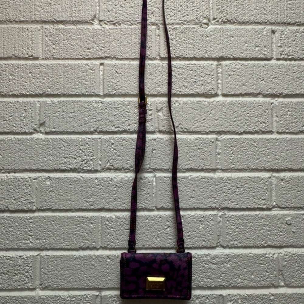 Marc By Marc Jacobs Purple Crossbody Bag Sleek Design Vintage